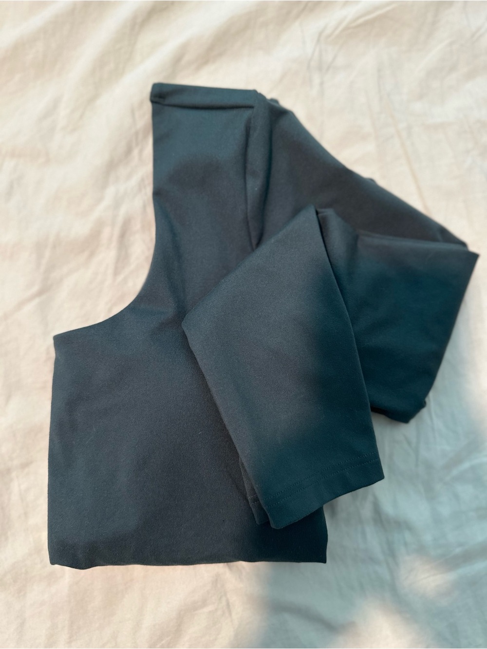 Fabletics Long Sleeve Evergreen Pureluxe Back Twist Built in Bra Crop Top